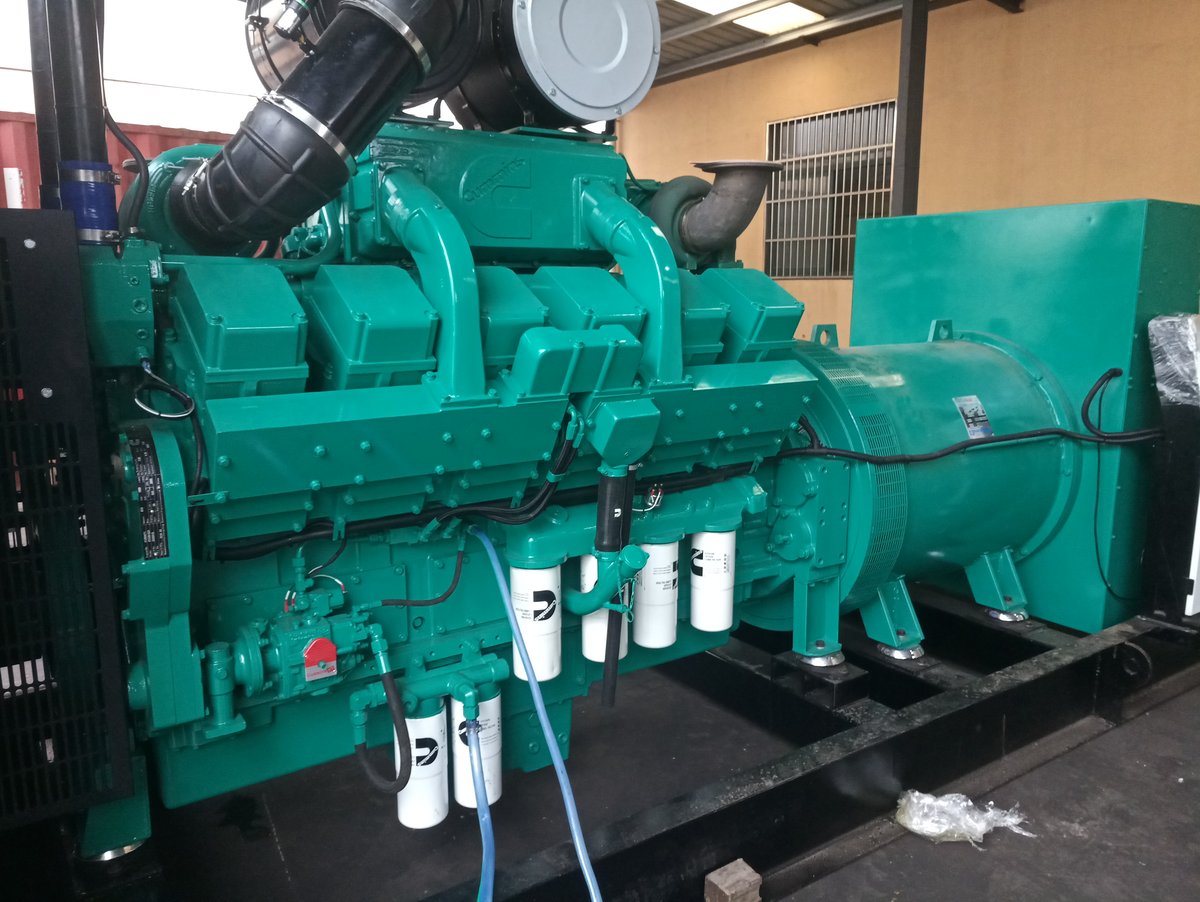 康明斯750KW柴油发电机组出租